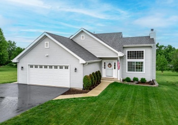 2108 Lake Summerset, LAKE SUMMERSET, Illinois 61019, 4 Bedrooms Bedrooms, ,2 BathroomsBathrooms,House,For Sale,Lake Summerset,202503425