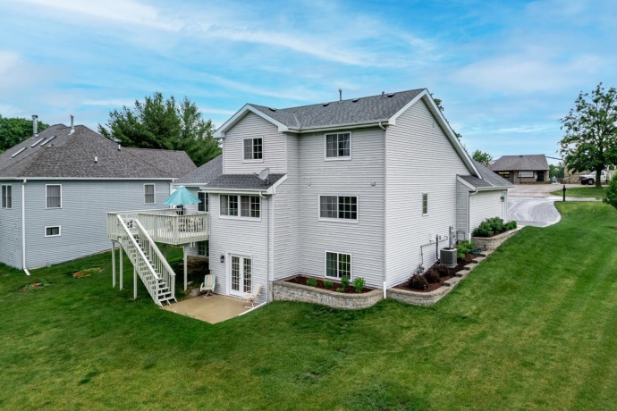 2108 Lake Summerset, LAKE SUMMERSET, Illinois 61019, 4 Bedrooms Bedrooms, ,2 BathroomsBathrooms,House,For Sale,Lake Summerset,202503425