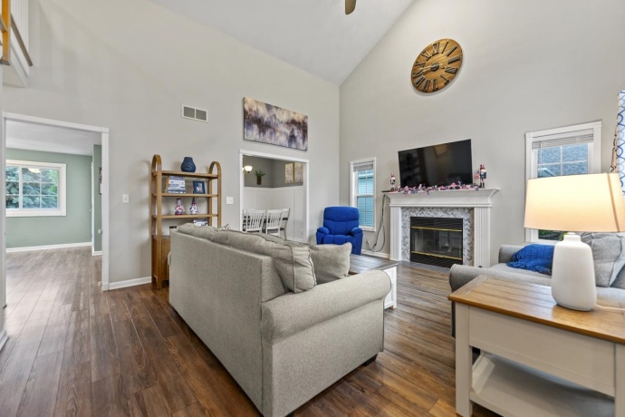 2108 Lake Summerset, LAKE SUMMERSET, Illinois 61019, 4 Bedrooms Bedrooms, ,2 BathroomsBathrooms,House,For Sale,Lake Summerset,202503425