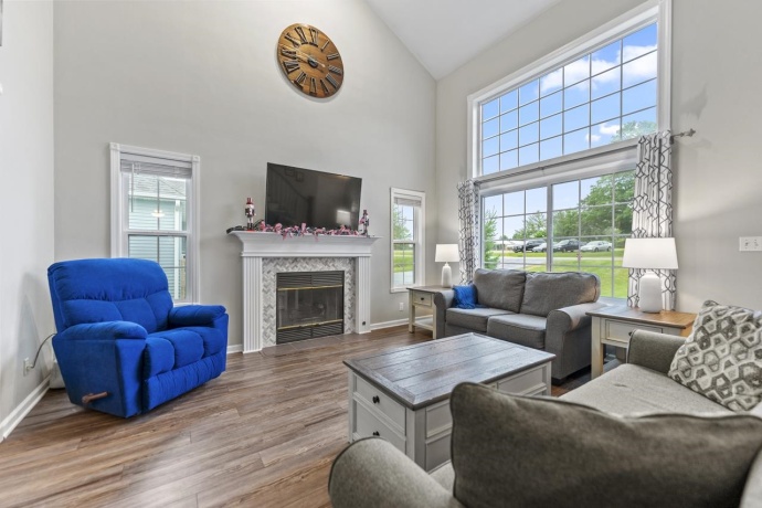 2108 Lake Summerset, LAKE SUMMERSET, Illinois 61019, 4 Bedrooms Bedrooms, ,2 BathroomsBathrooms,House,For Sale,Lake Summerset,202503425