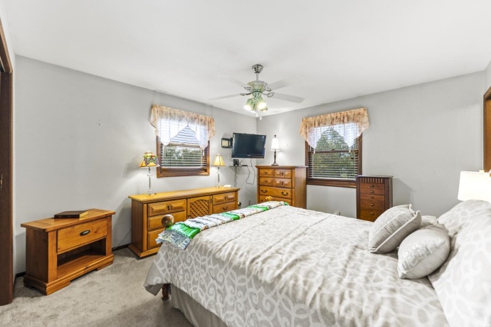 295 Forestcliff, LAKE SUMMERSET, Illinois 61019, 3 Bedrooms Bedrooms, ,2 BathroomsBathrooms,House,For Sale,Forestcliff,202506761