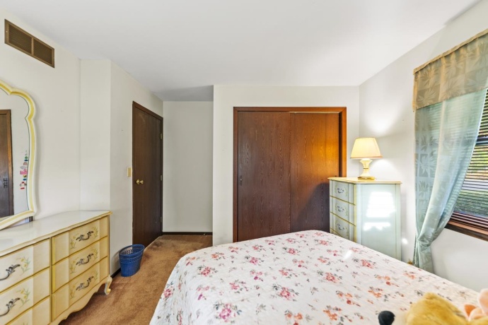 295 Forestcliff, LAKE SUMMERSET, Illinois 61019, 3 Bedrooms Bedrooms, ,2 BathroomsBathrooms,House,For Sale,Forestcliff,202506761