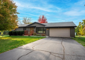 295 Forestcliff, LAKE SUMMERSET, Illinois 61019, 3 Bedrooms Bedrooms, ,2 BathroomsBathrooms,House,For Sale,Forestcliff,202506761