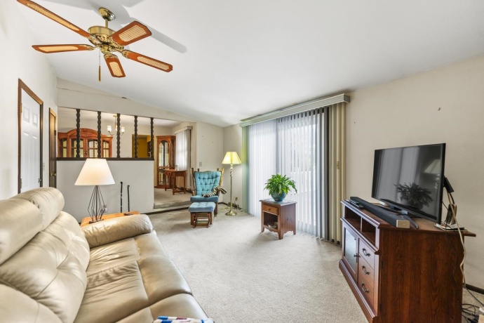 295 Forestcliff, LAKE SUMMERSET, Illinois 61019, 3 Bedrooms Bedrooms, ,2 BathroomsBathrooms,House,For Sale,Forestcliff,202506761