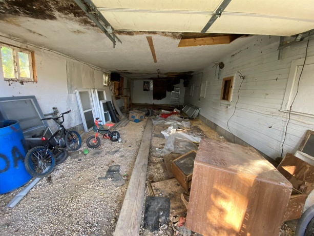 611 Locust, BELVIDERE, Illinois 61008, 3 Bedrooms Bedrooms, ,1 BathroomBathrooms,House,For Sale,Locust,202506764