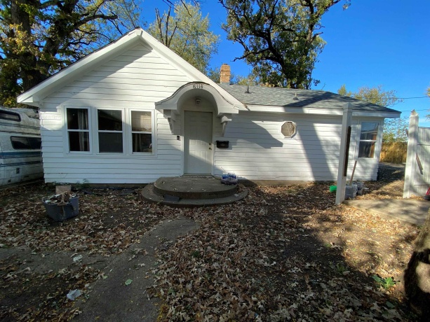 611 Locust, BELVIDERE, Illinois 61008, 3 Bedrooms Bedrooms, ,1 BathroomBathrooms,House,For Sale,Locust,202506764
