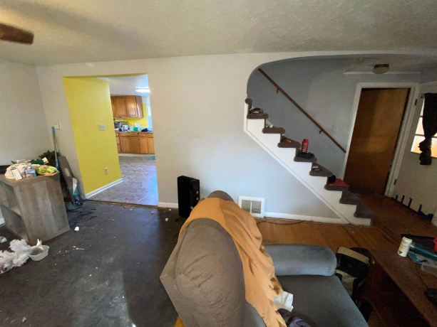 611 Locust, BELVIDERE, Illinois 61008, 3 Bedrooms Bedrooms, ,1 BathroomBathrooms,House,For Sale,Locust,202506764