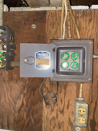 611 Locust, BELVIDERE, Illinois 61008, 3 Bedrooms Bedrooms, ,1 BathroomBathrooms,House,For Sale,Locust,202506764