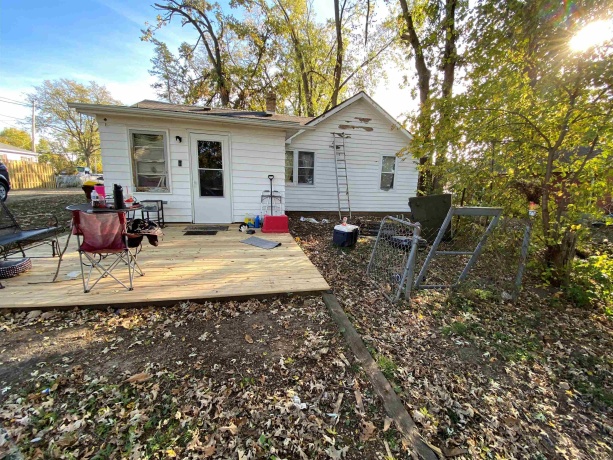 611 Locust, BELVIDERE, Illinois 61008, 3 Bedrooms Bedrooms, ,1 BathroomBathrooms,House,For Sale,Locust,202506764