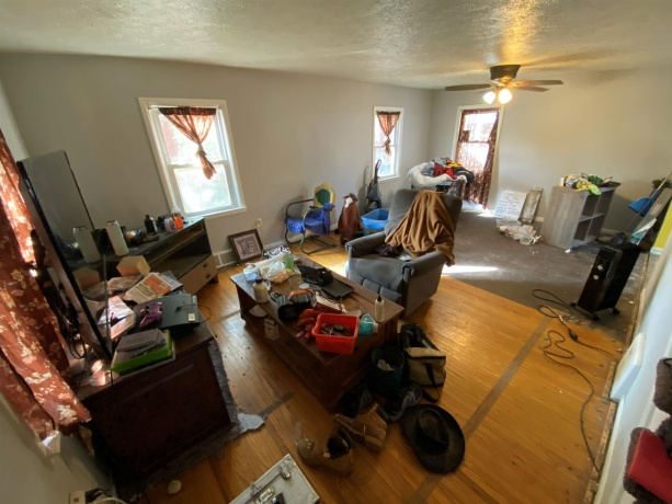 611 Locust, BELVIDERE, Illinois 61008, 3 Bedrooms Bedrooms, ,1 BathroomBathrooms,House,For Sale,Locust,202506764