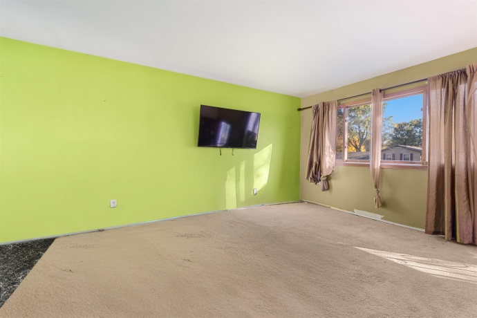 5008 Valentine, ROCKFORD, Illinois 61108, 3 Bedrooms Bedrooms, ,2 BathroomsBathrooms,House,For Sale,Valentine,202506765