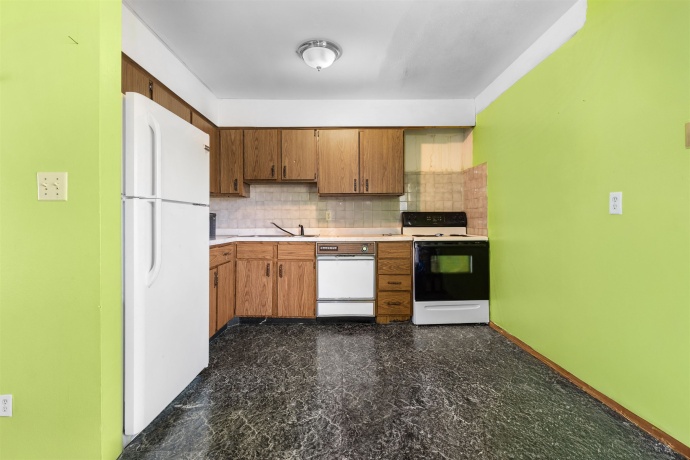 5008 Valentine, ROCKFORD, Illinois 61108, 3 Bedrooms Bedrooms, ,2 BathroomsBathrooms,House,For Sale,Valentine,202506765