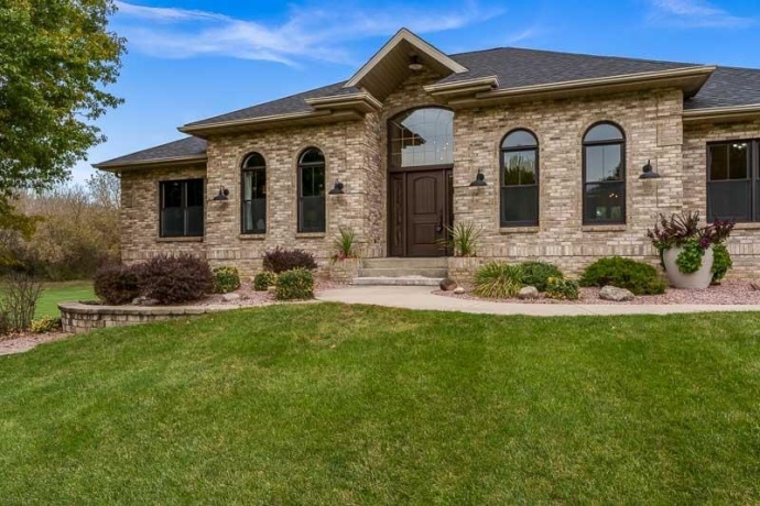 7146 BARNGATE, SOUTH BELOIT, Illinois 61080, 4 Bedrooms Bedrooms, ,4 BathroomsBathrooms,House,For Sale,BARNGATE,202506766