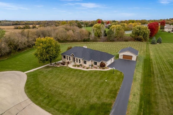 7146 BARNGATE, SOUTH BELOIT, Illinois 61080, 4 Bedrooms Bedrooms, ,4 BathroomsBathrooms,House,For Sale,BARNGATE,202506766