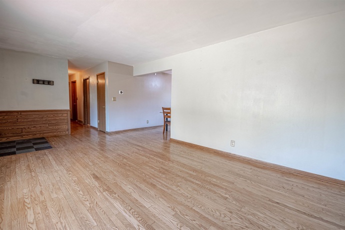 1209 Mayfield, ROCKFORD, Illinois 61107, 3 Bedrooms Bedrooms, ,1 BathroomBathrooms,House,For Sale,Mayfield,202506769