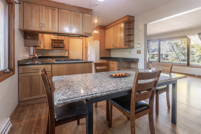 1209 Mayfield, ROCKFORD, Illinois 61107, 3 Bedrooms Bedrooms, ,1 BathroomBathrooms,House,For Sale,Mayfield,202506769