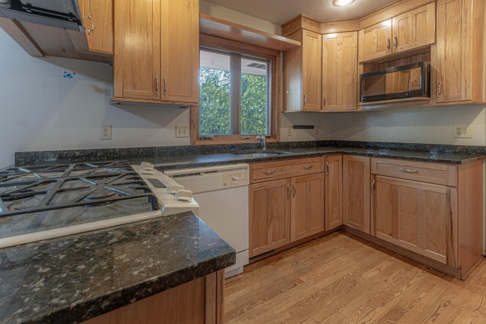 1209 Mayfield, ROCKFORD, Illinois 61107, 3 Bedrooms Bedrooms, ,1 BathroomBathrooms,House,For Sale,Mayfield,202506769