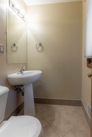 1209 Mayfield, ROCKFORD, Illinois 61107, 3 Bedrooms Bedrooms, ,1 BathroomBathrooms,House,For Sale,Mayfield,202506769