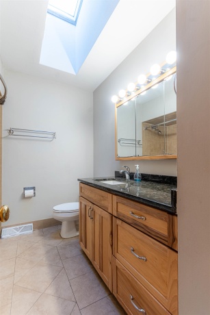 1209 Mayfield, ROCKFORD, Illinois 61107, 3 Bedrooms Bedrooms, ,1 BathroomBathrooms,House,For Sale,Mayfield,202506769