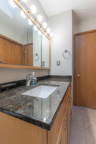 1209 Mayfield, ROCKFORD, Illinois 61107, 3 Bedrooms Bedrooms, ,1 BathroomBathrooms,House,For Sale,Mayfield,202506769