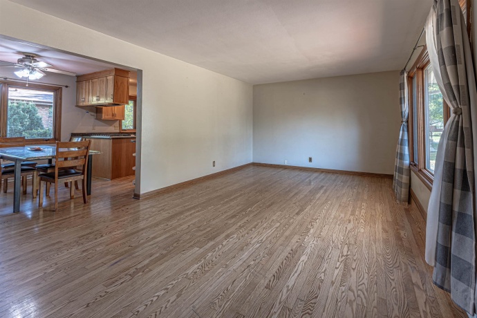 1209 Mayfield, ROCKFORD, Illinois 61107, 3 Bedrooms Bedrooms, ,1 BathroomBathrooms,House,For Sale,Mayfield,202506769