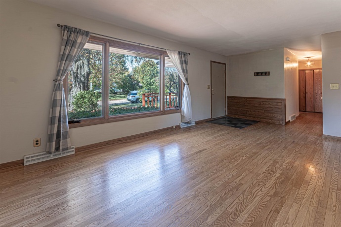 1209 Mayfield, ROCKFORD, Illinois 61107, 3 Bedrooms Bedrooms, ,1 BathroomBathrooms,House,For Sale,Mayfield,202506769