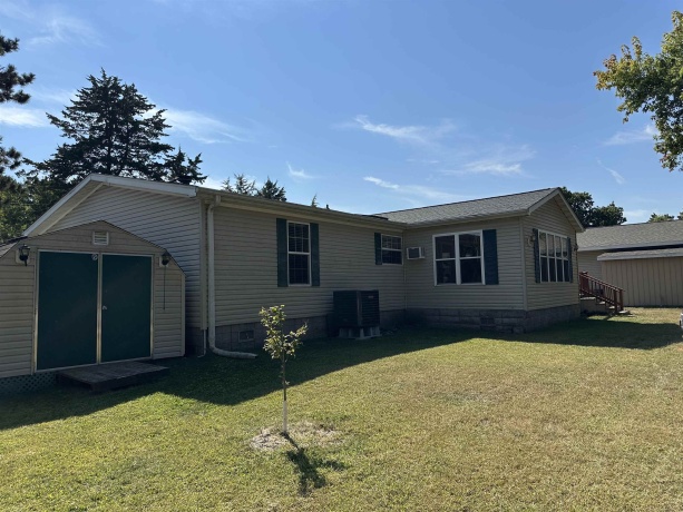 9217 St Jude, THOMSON, Illinois 61285, 3 Bedrooms Bedrooms, ,2 BathroomsBathrooms,House,For Sale,St Jude,202505664