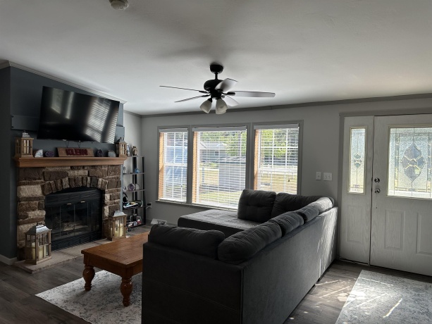 9217 St Jude, THOMSON, Illinois 61285, 3 Bedrooms Bedrooms, ,2 BathroomsBathrooms,House,For Sale,St Jude,202505664