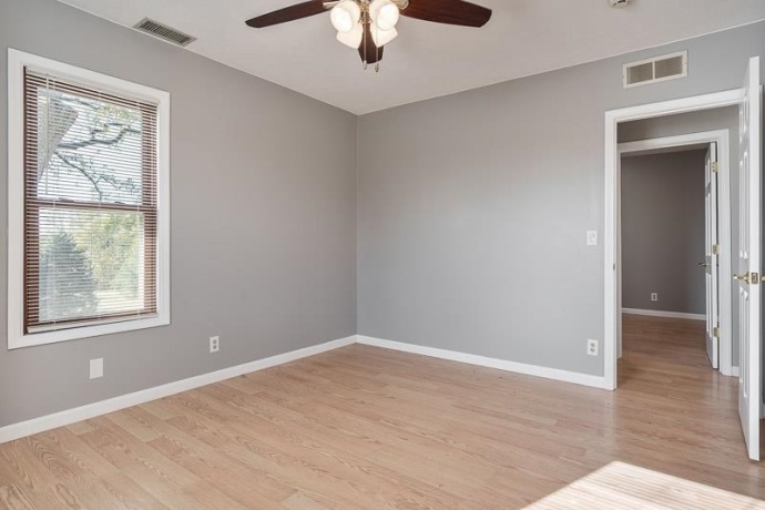 15685 State, PECATONICA, Illinois 61063, 5 Bedrooms Bedrooms, ,3 BathroomsBathrooms,House,For Sale,State,202506770