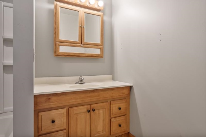 15685 State, PECATONICA, Illinois 61063, 5 Bedrooms Bedrooms, ,3 BathroomsBathrooms,House,For Sale,State,202506770