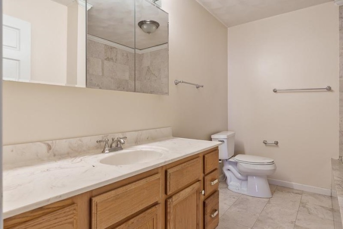 15685 State, PECATONICA, Illinois 61063, 5 Bedrooms Bedrooms, ,3 BathroomsBathrooms,House,For Sale,State,202506770