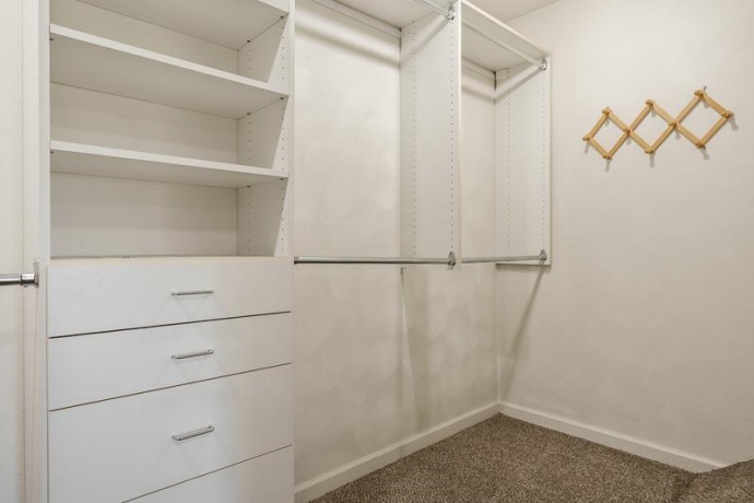 15685 State, PECATONICA, Illinois 61063, 5 Bedrooms Bedrooms, ,3 BathroomsBathrooms,House,For Sale,State,202506770