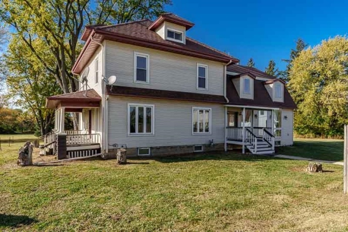 15685 State, PECATONICA, Illinois 61063, 5 Bedrooms Bedrooms, ,3 BathroomsBathrooms,House,For Sale,State,202506770