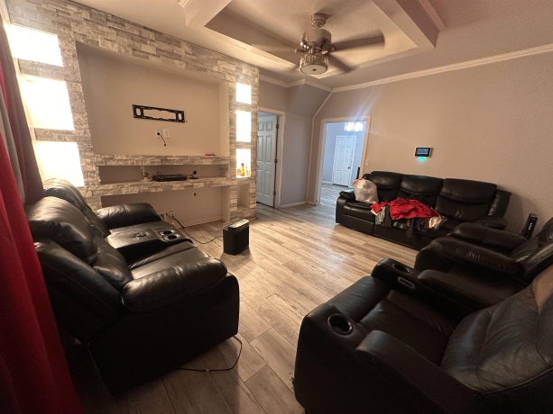 1607 17th, ROCKFORD, Illinois 61104, 3 Bedrooms Bedrooms, ,1 BathroomBathrooms,House,For Sale,17th,202506771