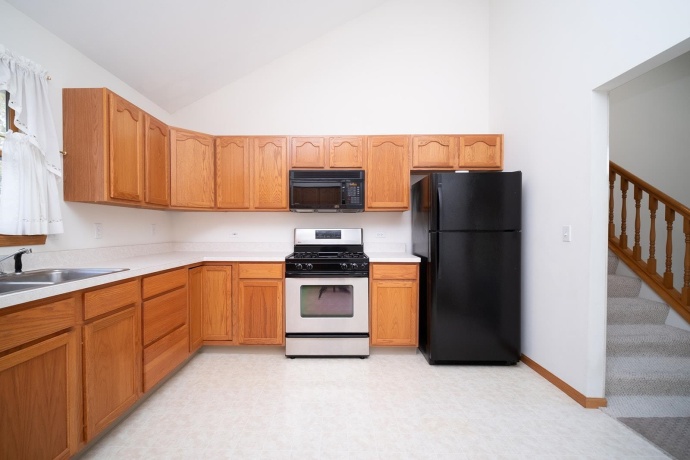 960 Comfortcove, MACHESNEY PARK, Illinois 61115, 3 Bedrooms Bedrooms, ,2 BathroomsBathrooms,House,For Sale,Comfortcove,202506772