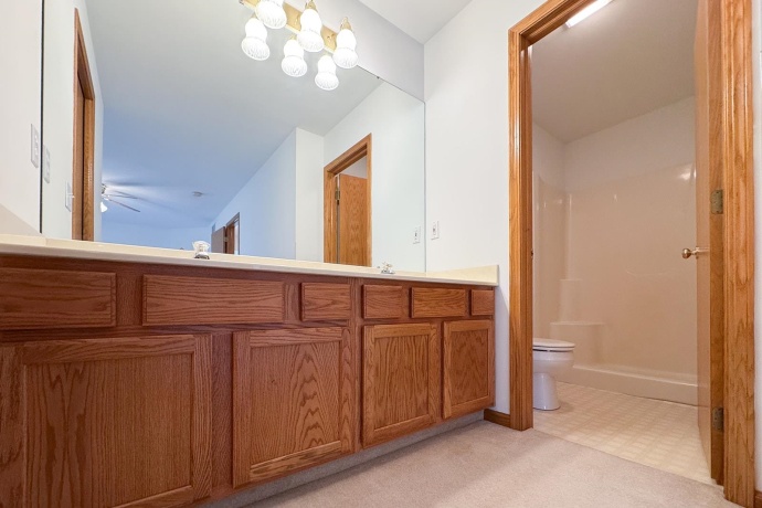 960 Comfortcove, MACHESNEY PARK, Illinois 61115, 3 Bedrooms Bedrooms, ,2 BathroomsBathrooms,House,For Sale,Comfortcove,202506772