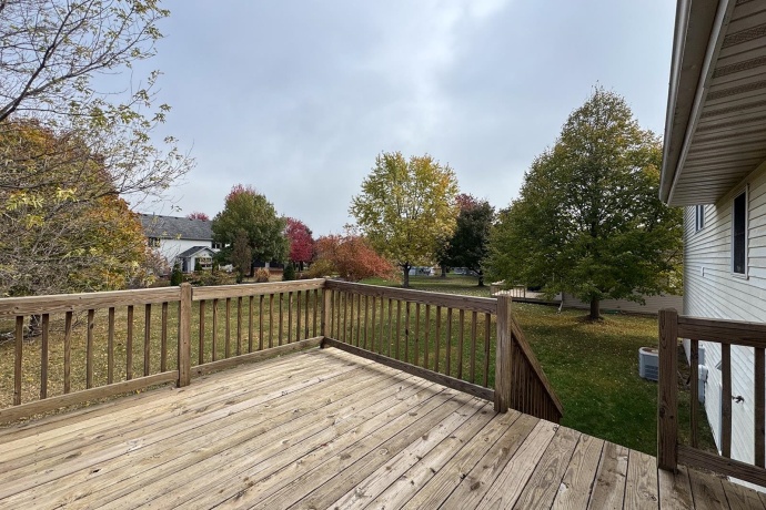 960 Comfortcove, MACHESNEY PARK, Illinois 61115, 3 Bedrooms Bedrooms, ,2 BathroomsBathrooms,House,For Sale,Comfortcove,202506772
