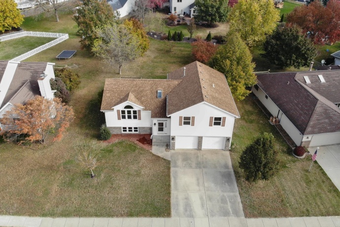 960 Comfortcove, MACHESNEY PARK, Illinois 61115, 3 Bedrooms Bedrooms, ,2 BathroomsBathrooms,House,For Sale,Comfortcove,202506772