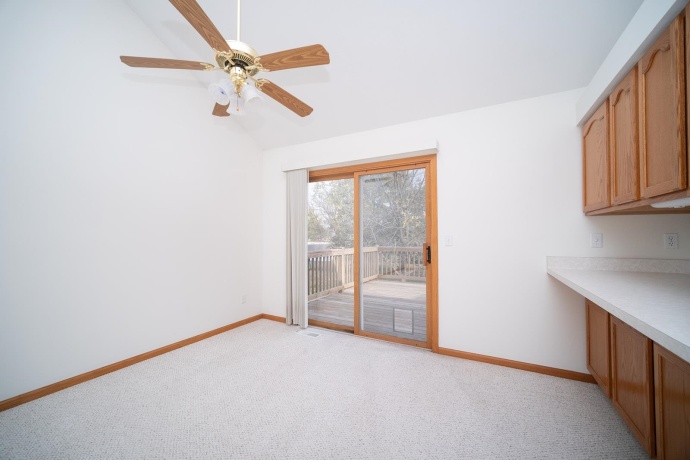 960 Comfortcove, MACHESNEY PARK, Illinois 61115, 3 Bedrooms Bedrooms, ,2 BathroomsBathrooms,House,For Sale,Comfortcove,202506772