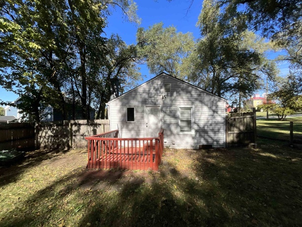 532 Lathrop, SOUTH BELOIT, Illinois 61080, 3 Bedrooms Bedrooms, ,1 BathroomBathrooms,House,For Sale,Lathrop,202506773