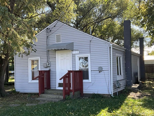 532 Lathrop, SOUTH BELOIT, Illinois 61080, 3 Bedrooms Bedrooms, ,1 BathroomBathrooms,House,For Sale,Lathrop,202506773