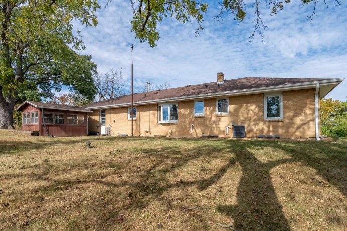 1785 Pines, OREGON, Illinois 61061, 3 Bedrooms Bedrooms, ,1 BathroomBathrooms,House,For Sale,Pines,202506774