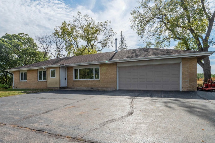 1785 Pines, OREGON, Illinois 61061, 3 Bedrooms Bedrooms, ,1 BathroomBathrooms,House,For Sale,Pines,202506774