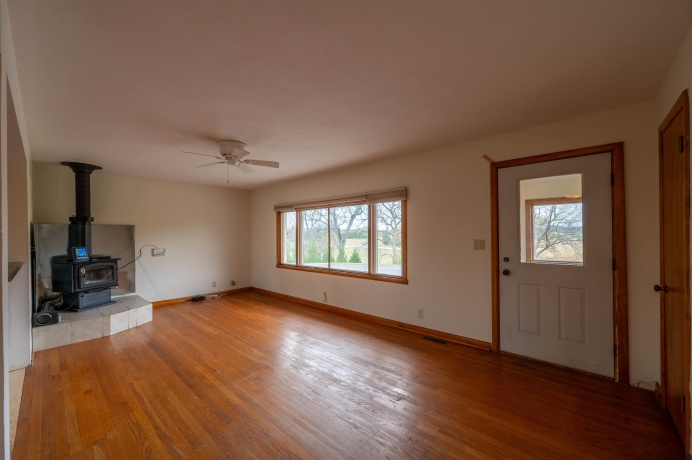 1785 Pines, OREGON, Illinois 61061, 3 Bedrooms Bedrooms, ,1 BathroomBathrooms,House,For Sale,Pines,202506774