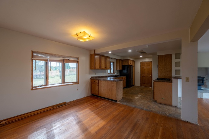 1785 Pines, OREGON, Illinois 61061, 3 Bedrooms Bedrooms, ,1 BathroomBathrooms,House,For Sale,Pines,202506774