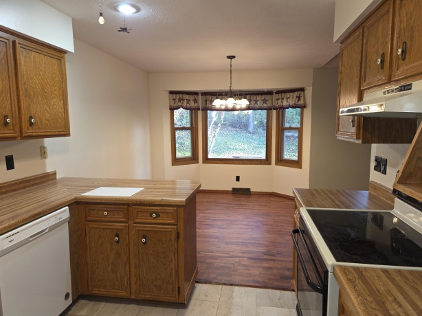 10821 KEOKUK, ROSCOE, Illinois 61073, 3 Bedrooms Bedrooms, ,2 BathroomsBathrooms,House,For Sale,KEOKUK,202506775