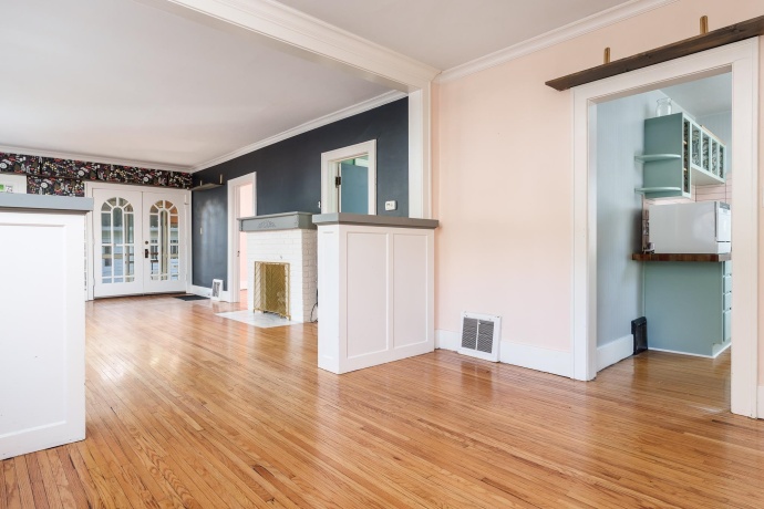 610 COTTAGE GROVE, ROCKFORD, Illinois 61103, 3 Bedrooms Bedrooms, ,1 BathroomBathrooms,House,For Sale,COTTAGE GROVE,202506777