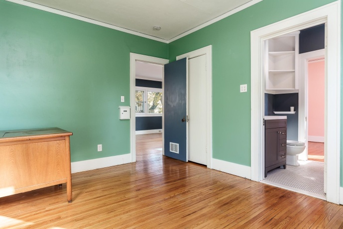 610 COTTAGE GROVE, ROCKFORD, Illinois 61103, 3 Bedrooms Bedrooms, ,1 BathroomBathrooms,House,For Sale,COTTAGE GROVE,202506777