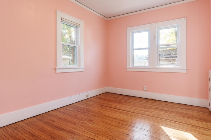 610 COTTAGE GROVE, ROCKFORD, Illinois 61103, 3 Bedrooms Bedrooms, ,1 BathroomBathrooms,House,For Sale,COTTAGE GROVE,202506777