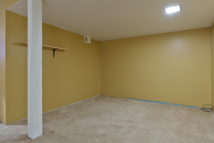 610 COTTAGE GROVE, ROCKFORD, Illinois 61103, 3 Bedrooms Bedrooms, ,1 BathroomBathrooms,House,For Sale,COTTAGE GROVE,202506777